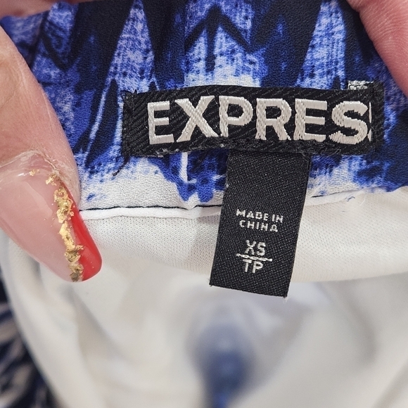 Nwot Express Printed Chiffon Modest Maxi Skirt - Size: XS - Picture 14 of 15